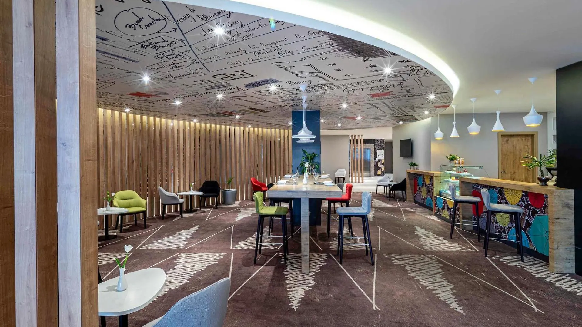 Hotel Ibis Jeddah Malik Road 3*,