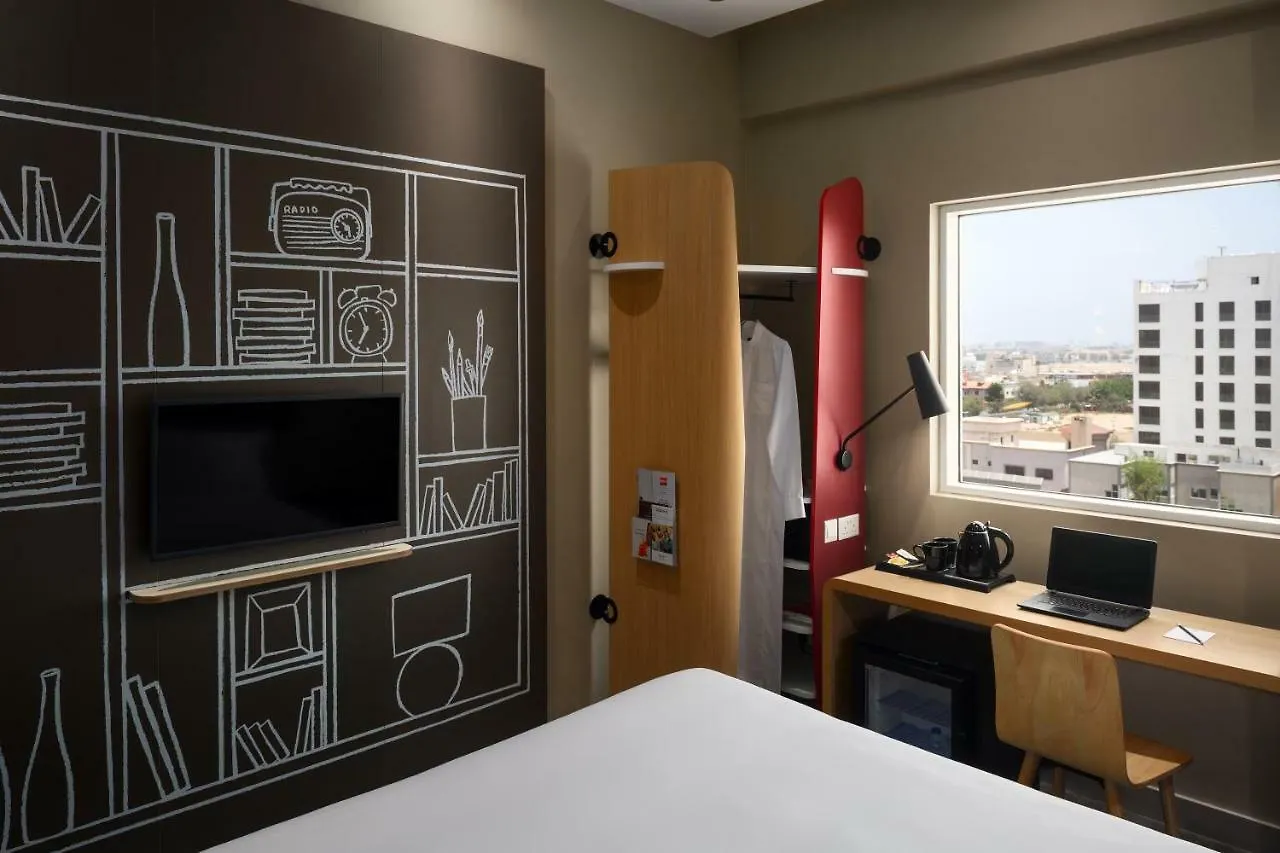 ***  Hotel Ibis Jeddah Malik Road Arabia Saudí